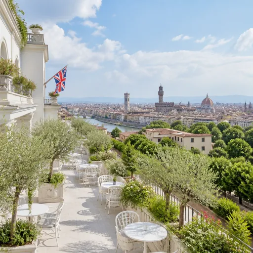 How to Choose a Hotel for Florence Guided Tours in English